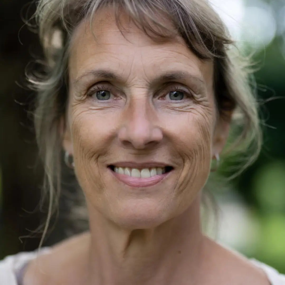 HudElixir™ – Kroppsoljan för fastare, mjukare och mer välmående hud